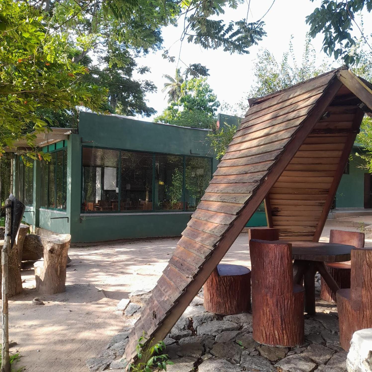 Wilpattu Tree House Bed & Breakfast Nochchiyagama Bagian luar foto