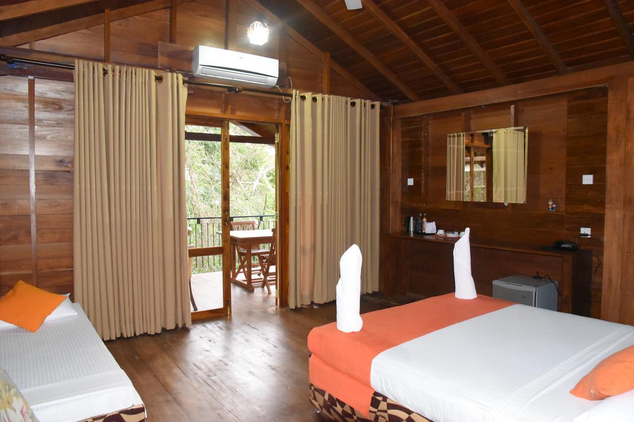 Wilpattu Tree House Bed & Breakfast Nochchiyagama Bagian luar foto