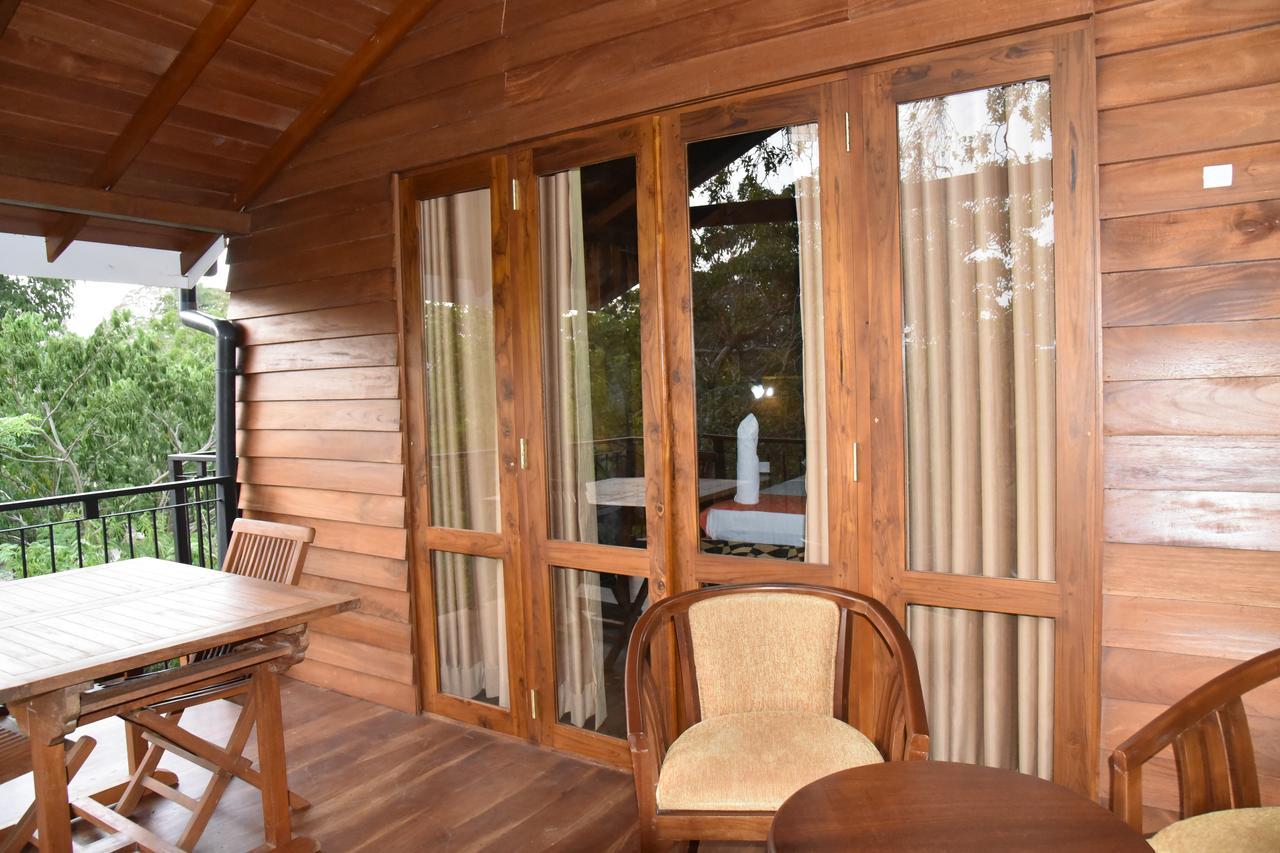 Wilpattu Tree House Bed & Breakfast Nochchiyagama Bagian luar foto